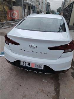 هيونداي النترا